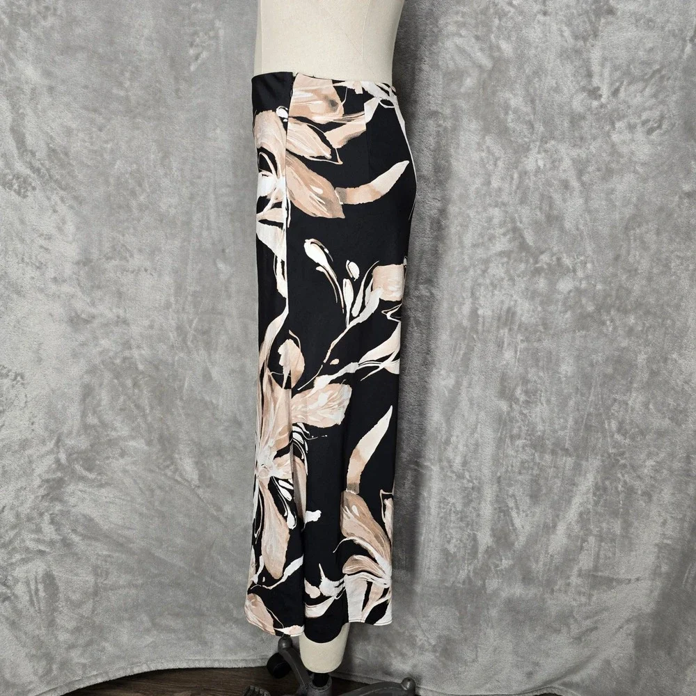 Gracia Maxi Skirt Women M Black Floral Satin Side Zip Boho Resort Minimalist‎